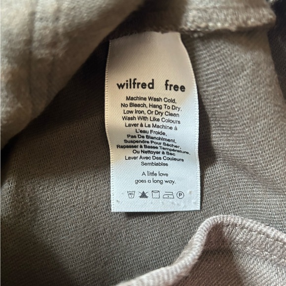 Aritzia Wilfred Free Dark Green Skirt, Side Zipper, Front Pockets, size 6 - Picture 4 of 4